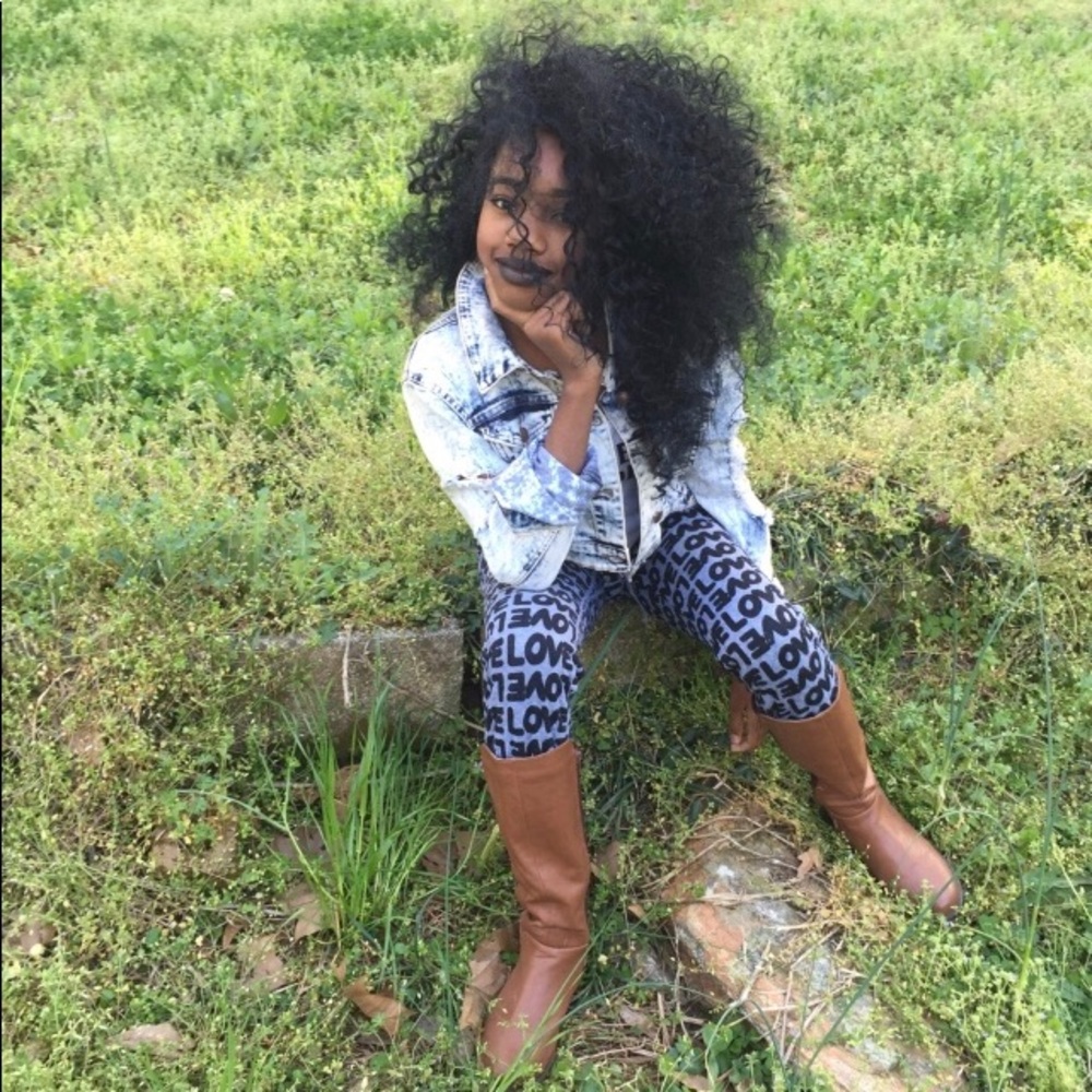 Meet your Posher, Sonyae